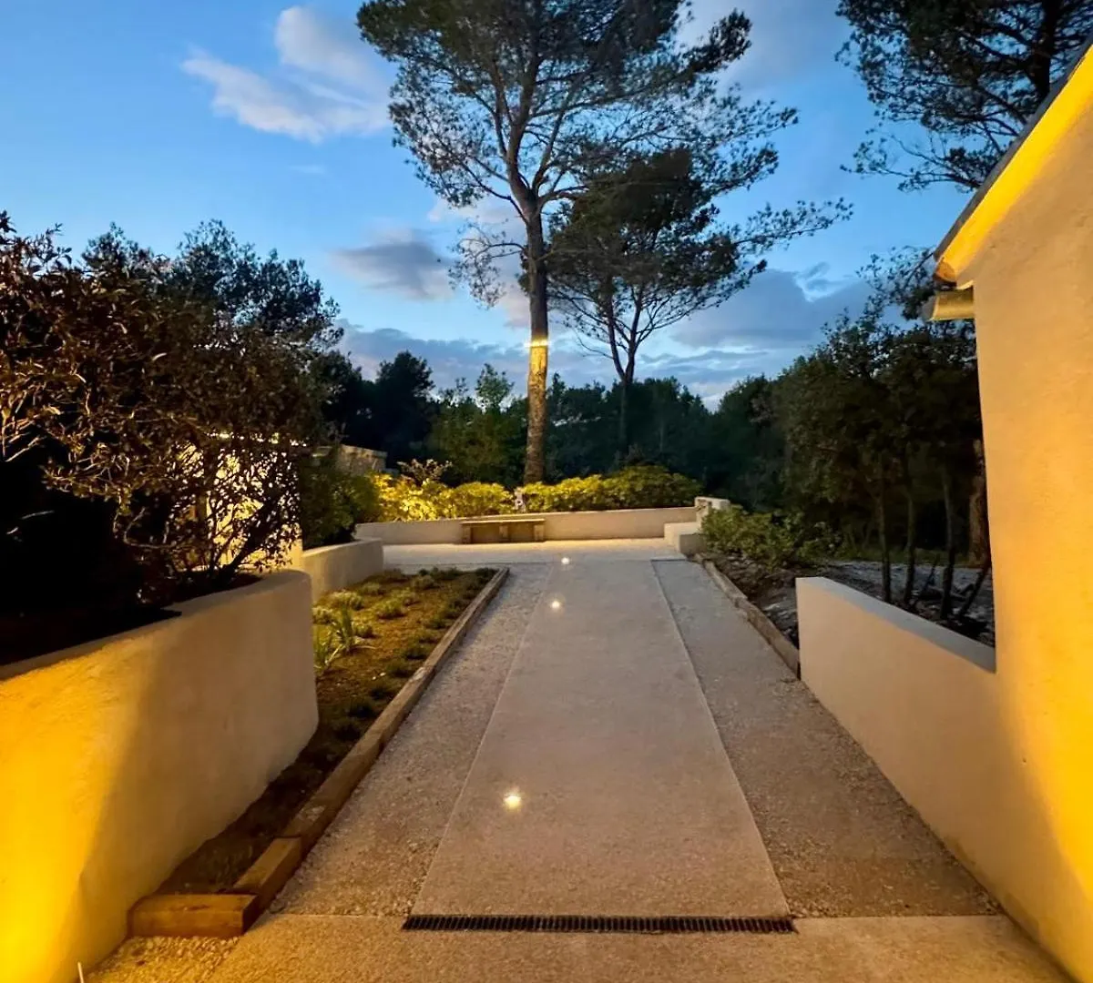 La Clé des Champs&Spa Roussillon en Isere 3*,  France