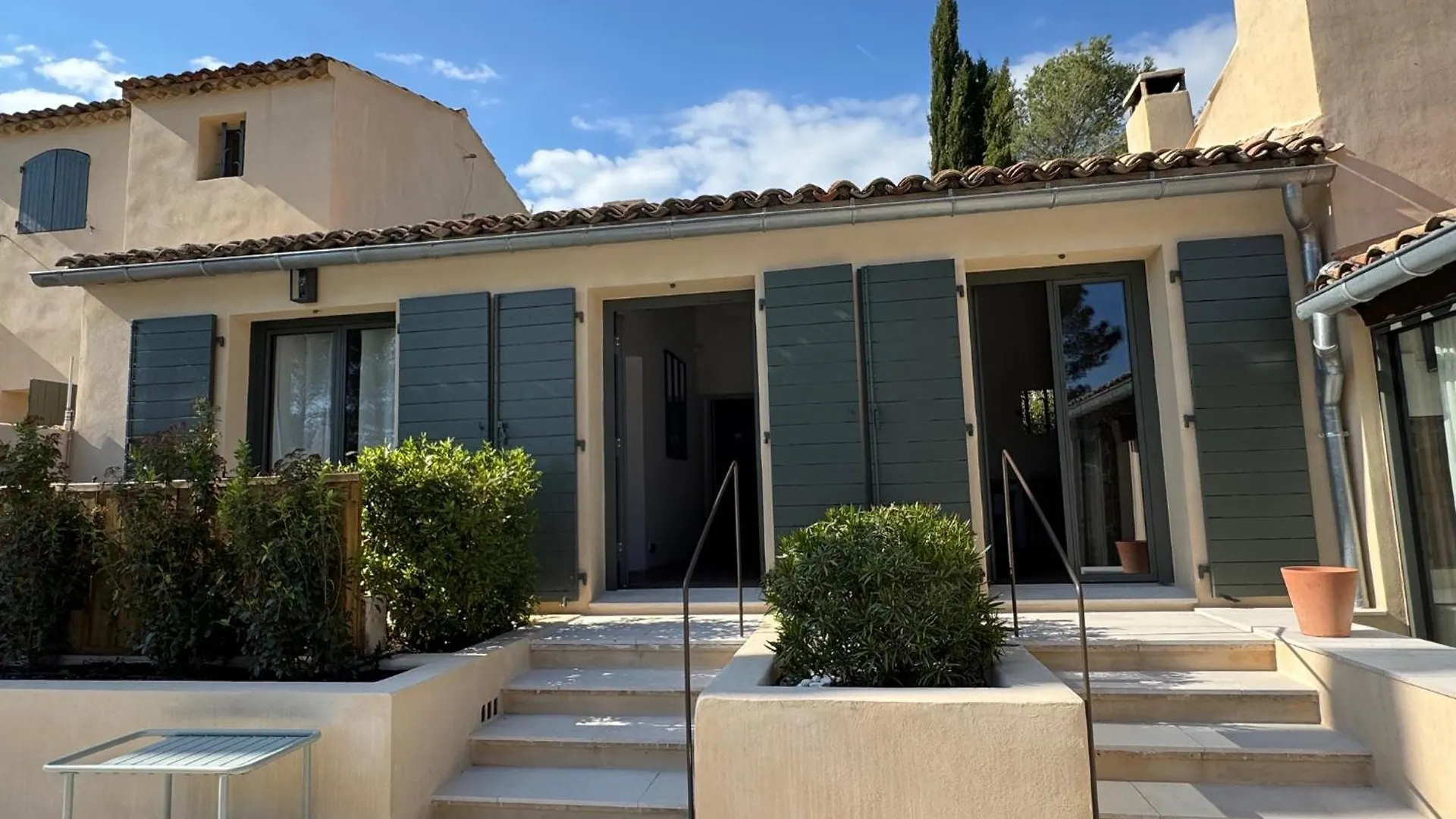 La Cle Des Champs, Boutique Hotel & Spa - Le Mas De Garrigon 3*, Roussillon (Vaucluse)