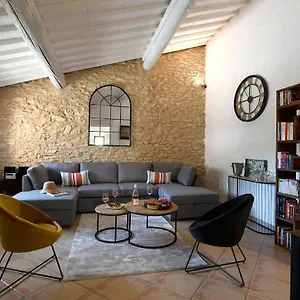 Des Demoiselles En Luberon Hébergement de vacances